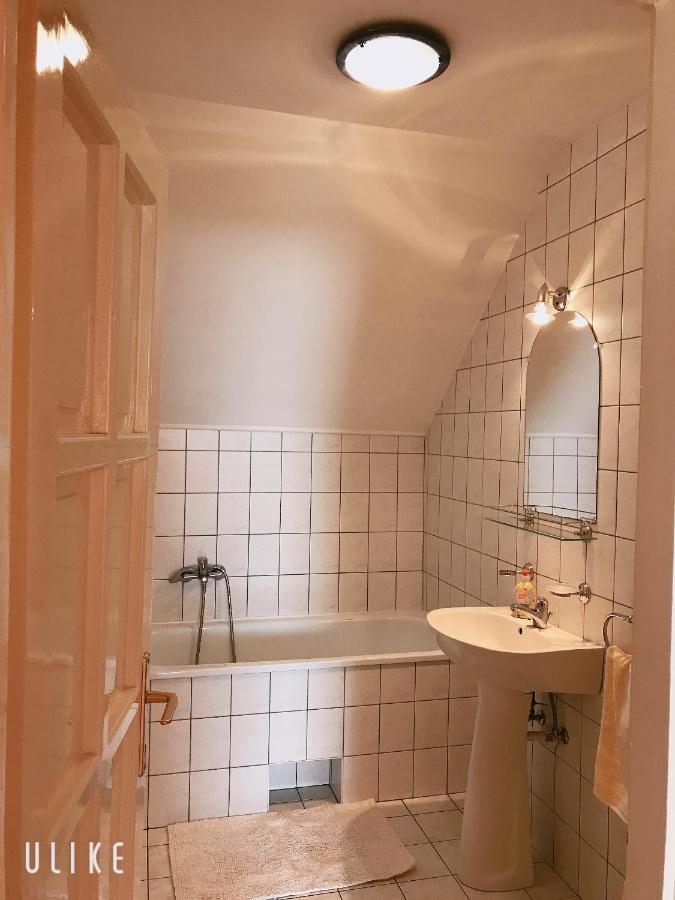 Zsuzsi Vendeghaz Hotel Zalaegerszeg Buitenkant foto
